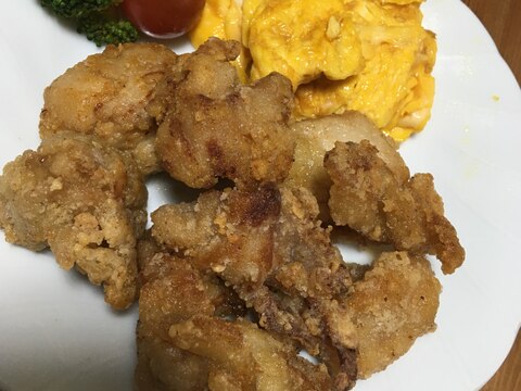 材料はシンプル　やみつき鶏もも肉唐揚げ　お弁当にも